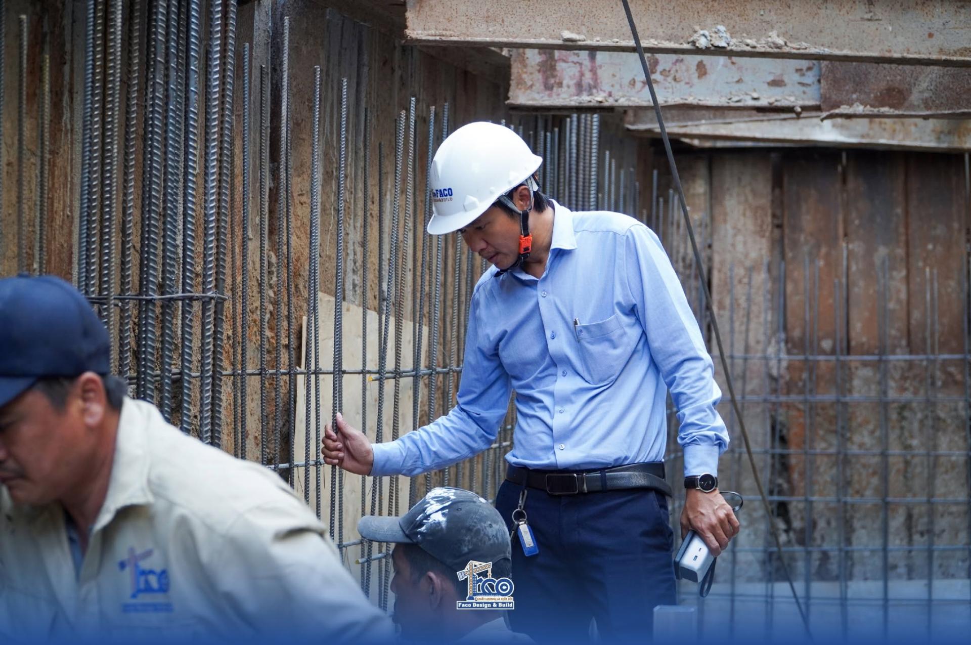 Duy trì sự giám sát chặt chẽ Duy trì sự giám sát chặt chẽ