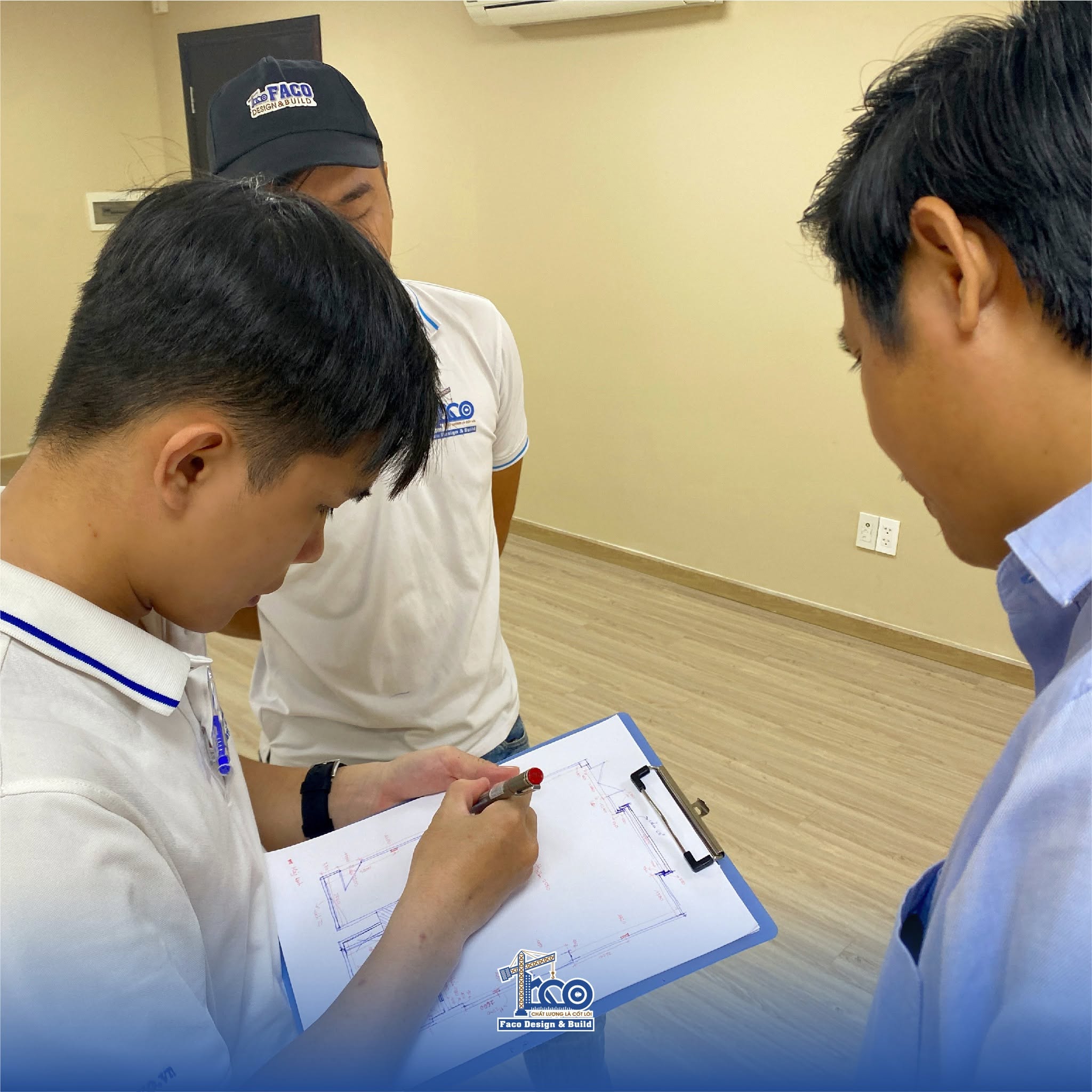 Cải Tạo Phòng Khám Nha Khoa Đang Hoạt Động – Lập Phương Án Và Kế Hoạch Gián Đoạn Khảo sát hệ thống kỹ thuật phòng khám nha khoa cũ